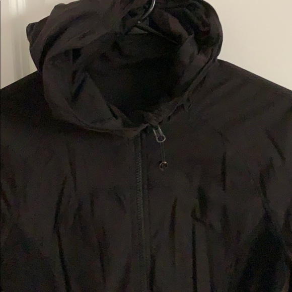 Lululemon jacket - Picture 2 of 5